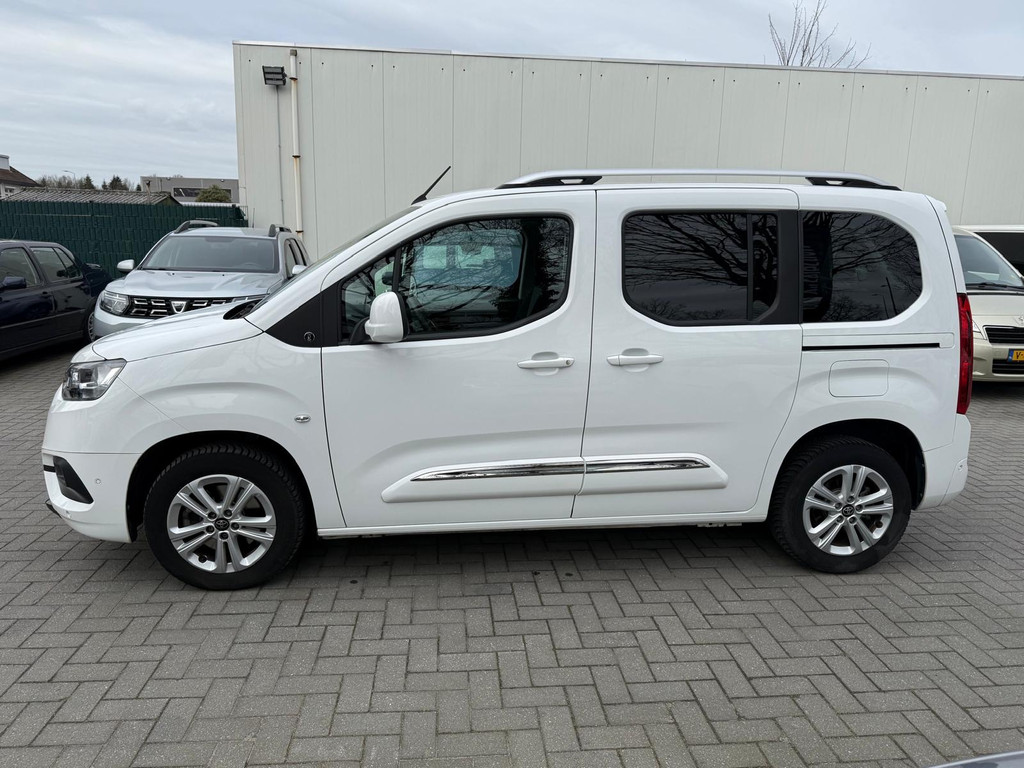 Toyota ProAce CITY Verso L1 Automaat - Rolstoelauto - Alle opties - Bodemverlaging - 1e Eigenaar - Rolstoelvervoer 52410625-3.jpg | All Selection Cars