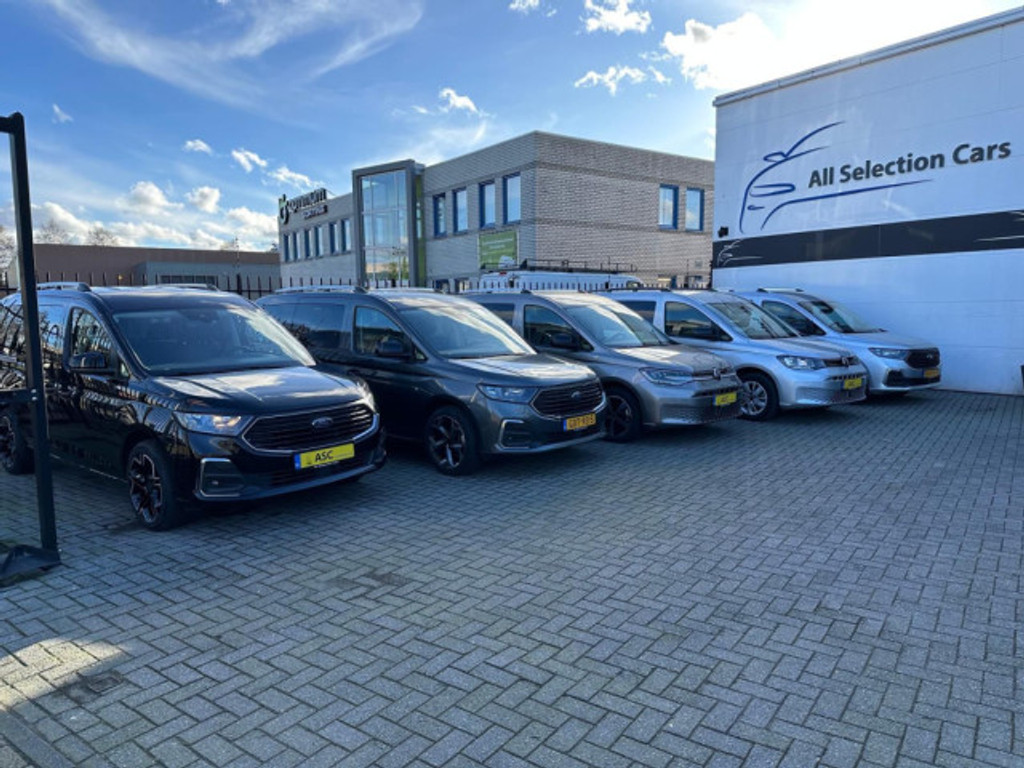 Volkswagen Caddy Maxi L2 Automaat Rolstoelauto 5+1 - Bodemverlaging - Tripod Ombouw - Alle opties - Rolstoelvervoer 52853904-4.jpg | All Selection Cars