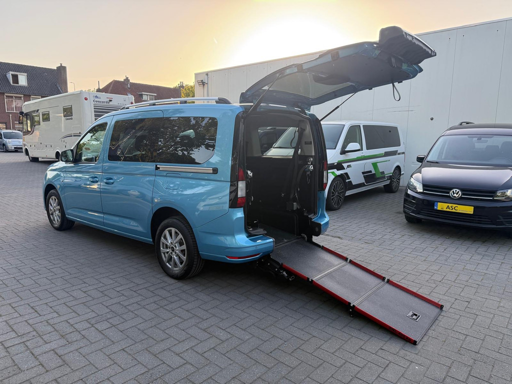 Ford Tourneo Connect L2 Rolstoelauto Automaat 4+1 (verlengde ombouw) - 1e Eigenaar - NIEUWSTAAT 53933053-4.jpg | All Selection Cars