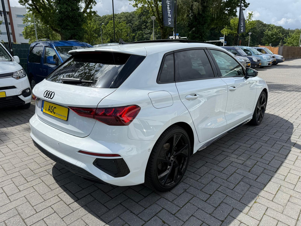 Audi A3 Sportback 35 TFSI 150pk - 3 x S-Line - Alle opties - Leder - Navigatie - Camera - Panoramadak - Xenon/Led 54524179-4.jpg | All Selection Cars